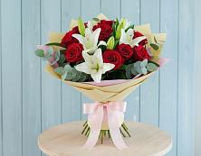 Букет цветов из:  Лилии и Розы в Богдановке