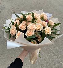 Букет Кремовые розы Латте в Богдановке