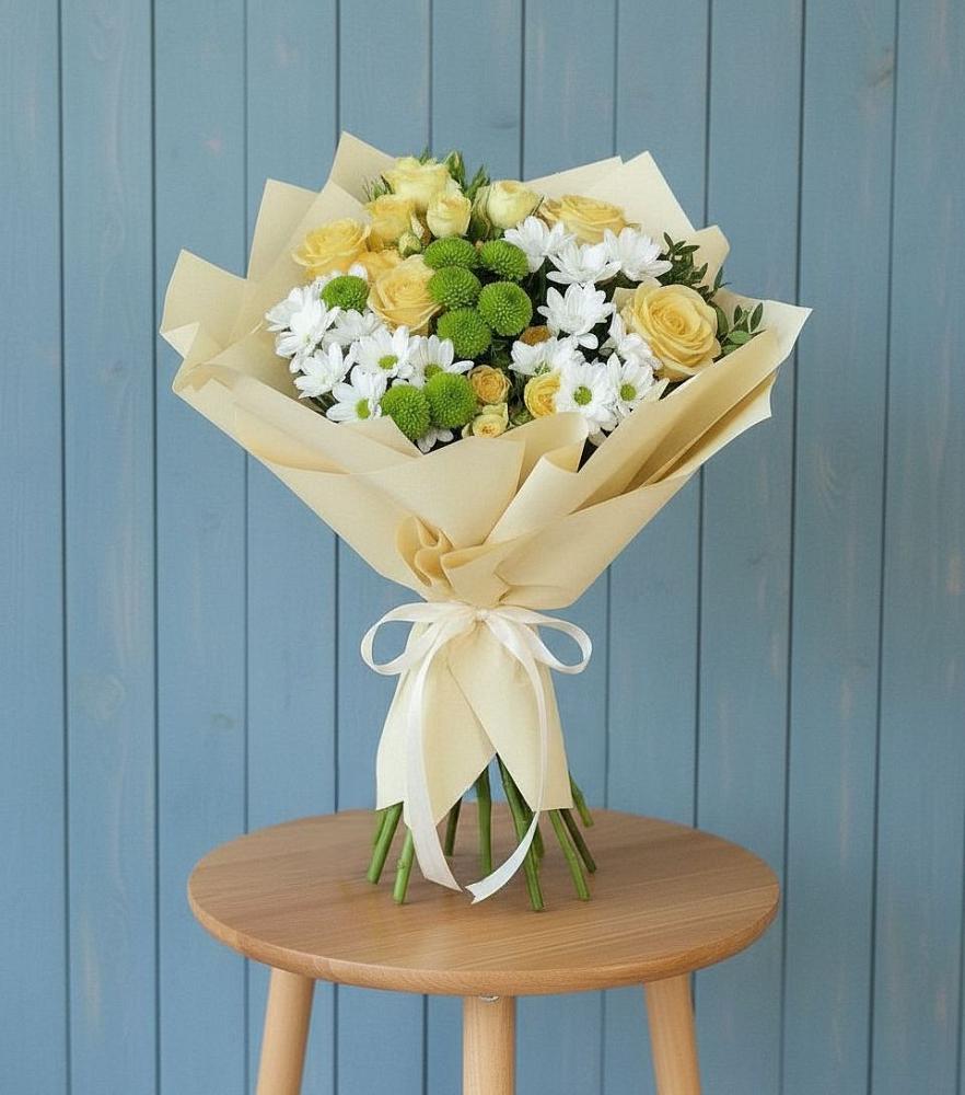 Букет цветов из: Хризантемы и Розы в Богдановке