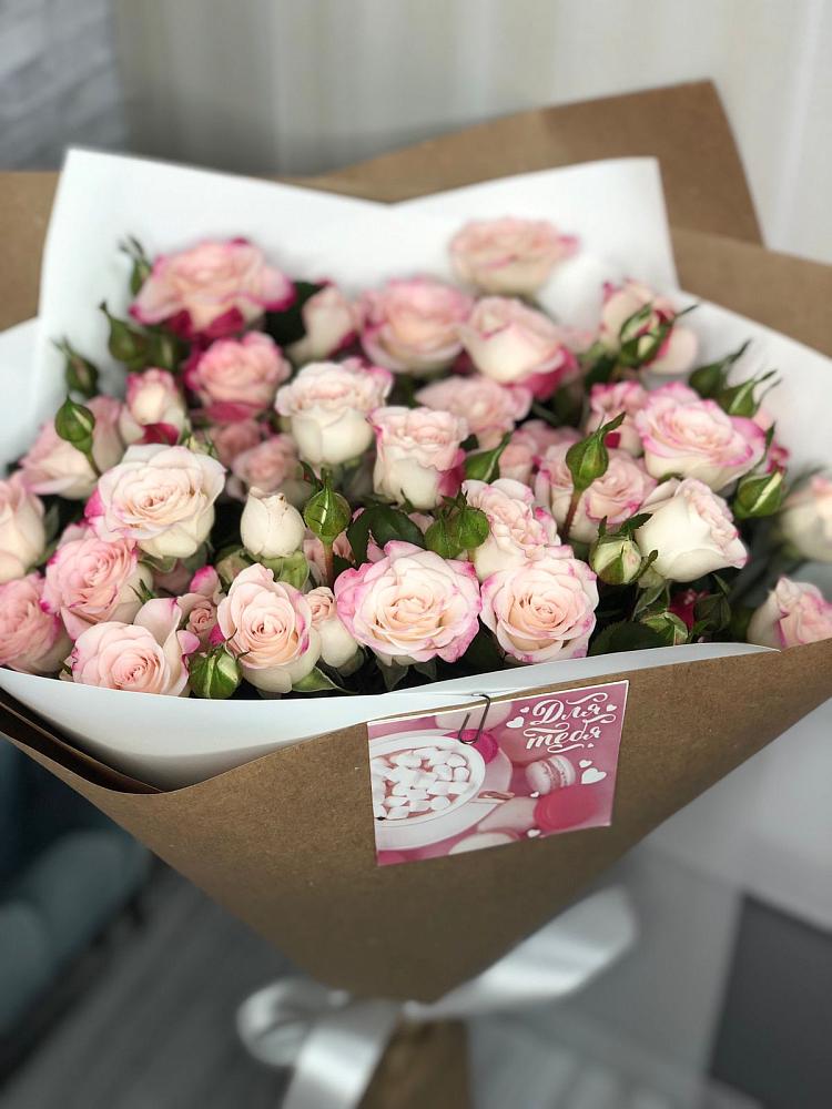 Букет цветов из: Розы в Богдановке