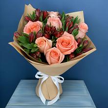 Букет цветов из:  Розы и Альстромерии в Богдановке