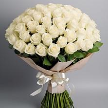 Букет 101 беля роза Белоснежка в Богдановке