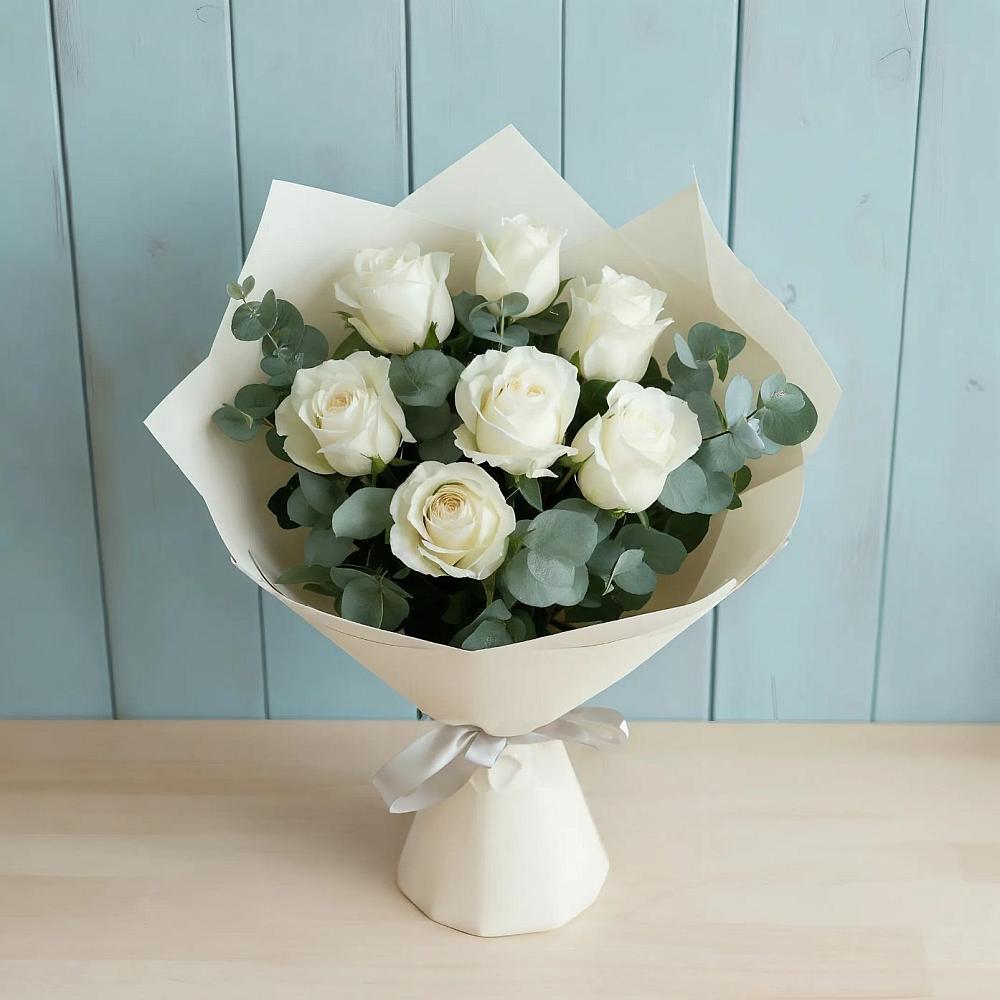 Букет Белые розы в Эвкалипте в Богдановке