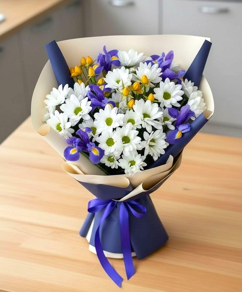 Букет цветов из: Розы, Ирисы и Хризантемы в Богдановке