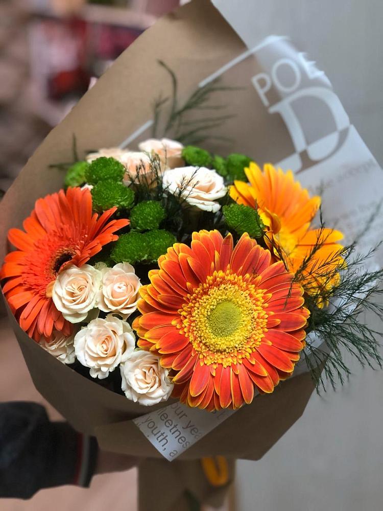 Букет цветов из: Герберы, Хризантемы и Розы в Богдановке