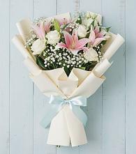 Букет цветов из:  Лилии в Богдановке