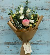 Букет цветов из:  Розы и Лизиантусы в Богдановке